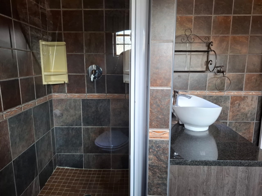 4 Bedroom Property for Sale in Park West Free State